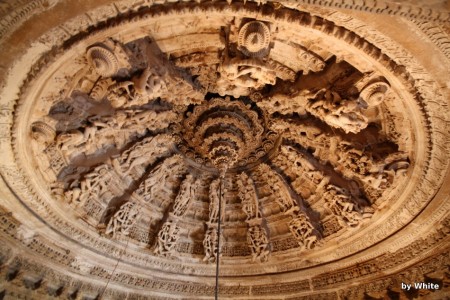 DÅ¼inijskie Å›wiÄ…tynie - Jaisalmer